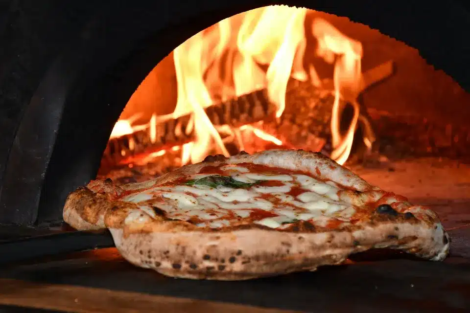 wooden fired pizza